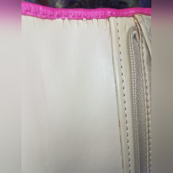 Coach Ashley Op Art Signature Wallet - Picture 14 of 16